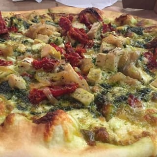 Chicken Pesto Pizza 20"