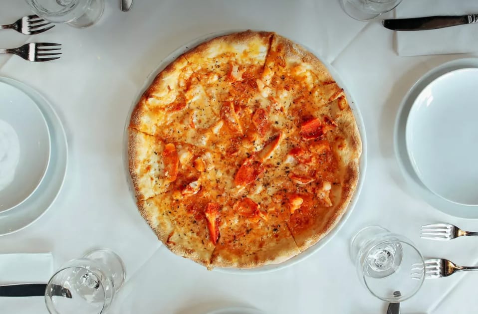 Lobster Pizza 20".