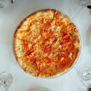 Lobster Pizza 20"