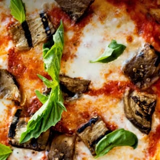 Romano Pizza 20"