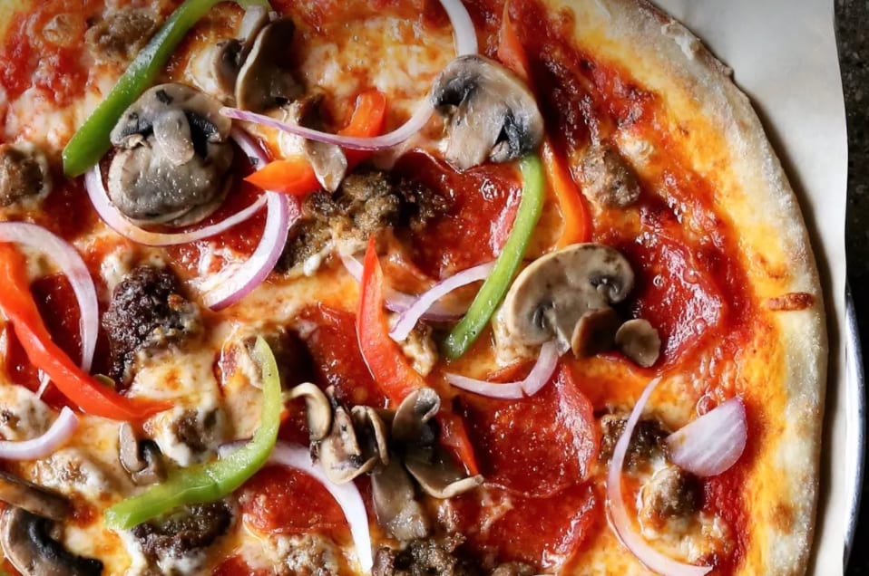 The Works Pizza - NY 20".
