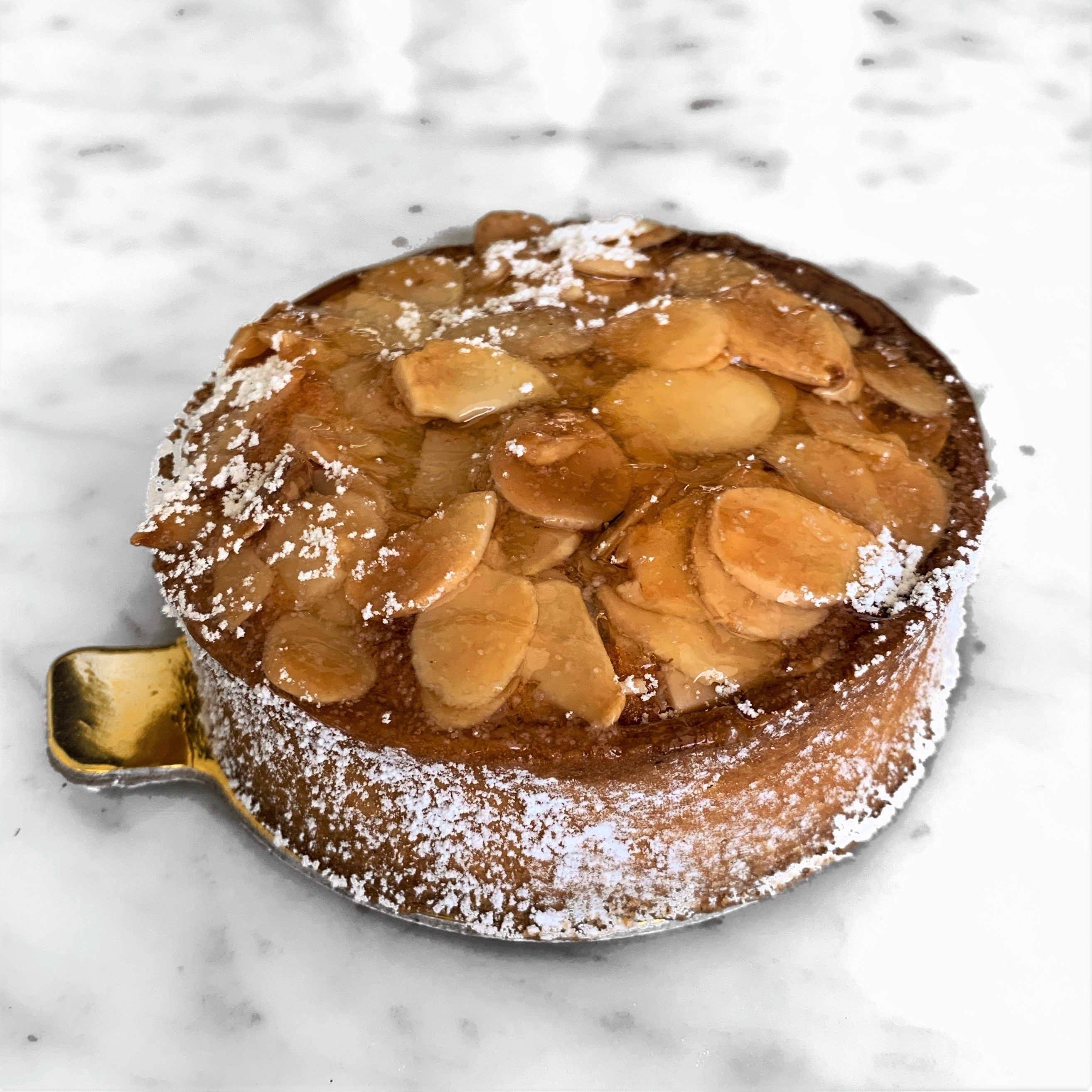 Amandine Tart.